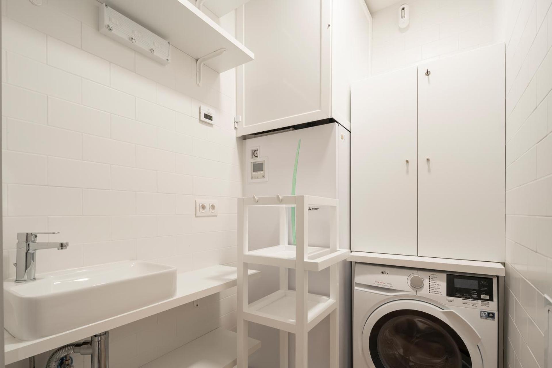 Housingcoruna Real58 *